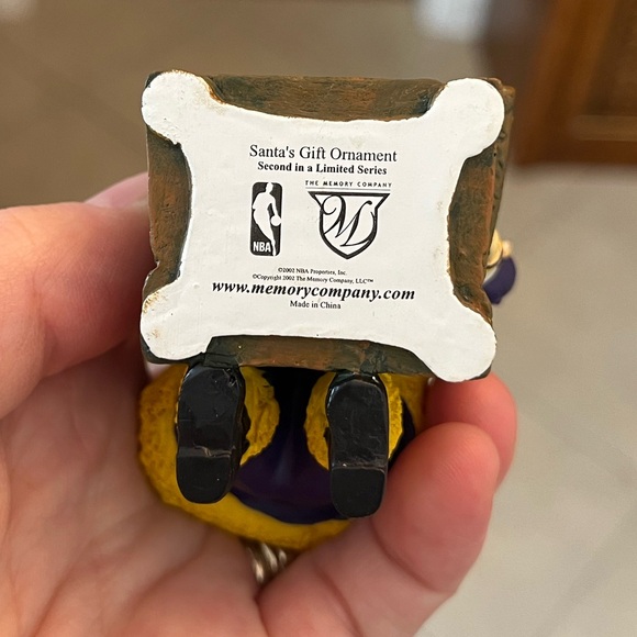 LA Lakers Christmas NBA Holiday Ornament - Picture 6 of 7